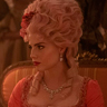 Lucy Boynton en el papel de Marie Antoinette