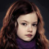 Mackenzie Foy en el papel de Renesmee Cullen