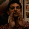 Karan Soni en el papel de Dopinder