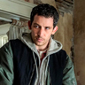 Josh O'Connor en el papel de Daniel Kellner