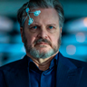 Colin Firth en el papel de Noah Scanlon