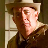 Tom Hanks en el papel de Coronel Tom Parker