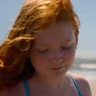 Jacey Sink en el papel de Ellie (niña)