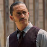 Clifton Collins Jr. en el papel de Detective Iger