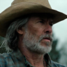 Guy Pearce en el papel de Pops