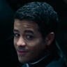 Christian Navarro en el papel de Padre Dante