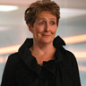Fiona Shaw en el papel de 