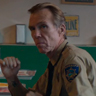 Richard Brake en el papel de Sheriff Rotter