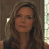 Michelle Pfeiffer en el papel de Mujer