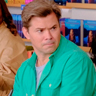 Andrew Rannells en el papel de Darren