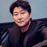 Song Kang-ho en el papel de Kim Ki-taek