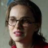 Natalie Portman en el papel de Laura Barlow