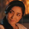 Ayane Nagabuchi en el papel de Akemi Rogers