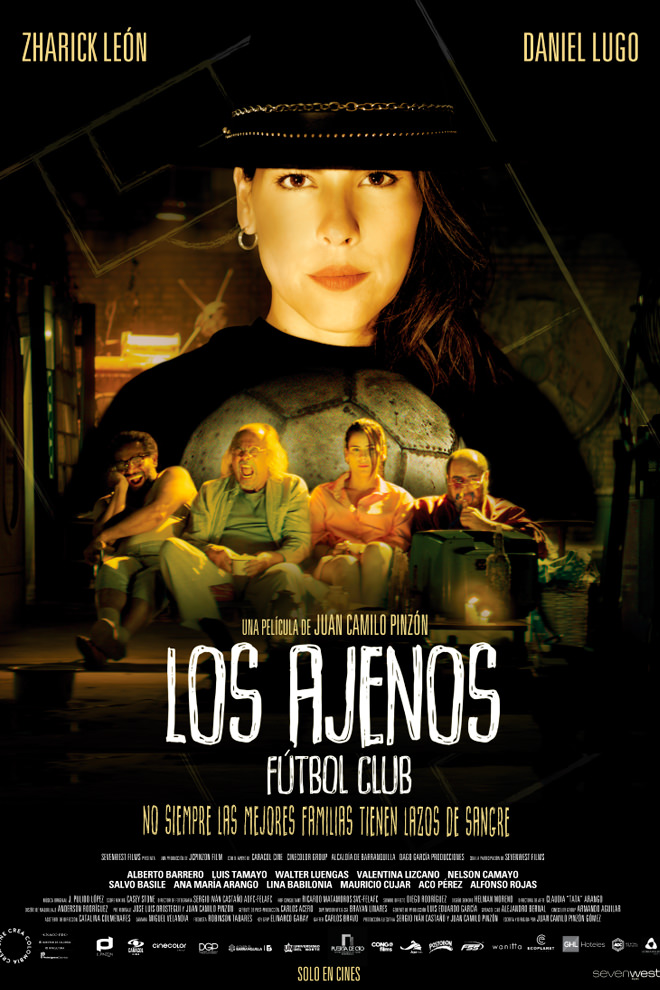 Poster de la Película: Los Ajenos Fútbol Club