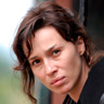 Ariadna Gil en el papel de Helena Ogarrio