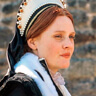 Romola Garai en el papel de Mary Tudor
