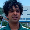 Anupam Tripathi en el papel de Ali Abdul