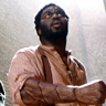 Abraham Popoola en el papel de Lonnie Lincoln / Tombstone
