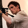 Eddie Redmayne en el papel de Jackal