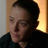 Abby Miller en el papel de Sergeant Caitlin Sullivan